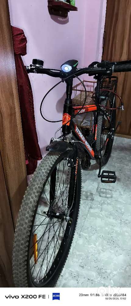 Avon cycle waka waka
