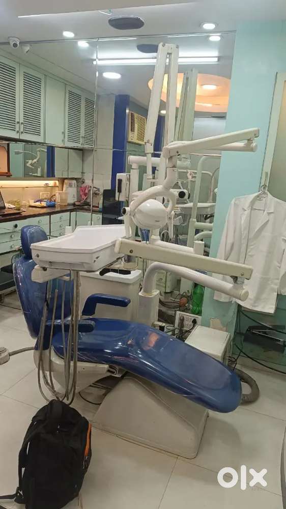 Need Dentist for Running Dental Clinic at Kandivali West