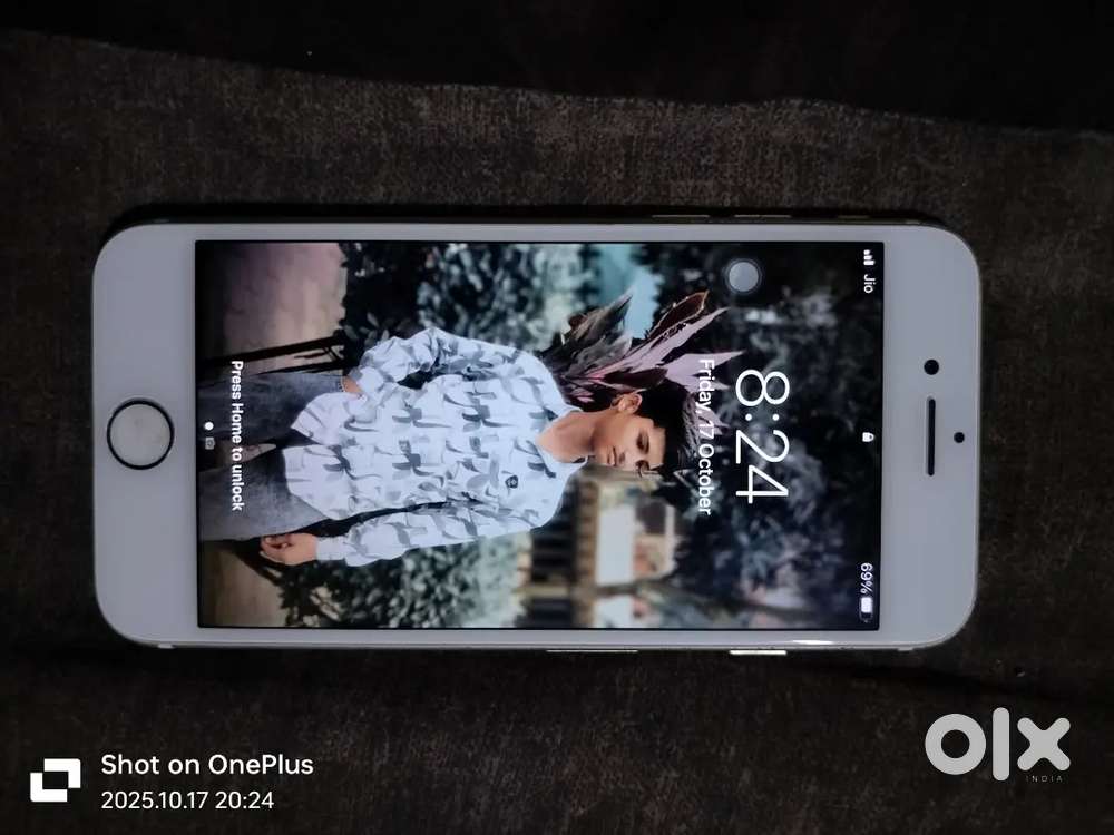 Iphone 7    available