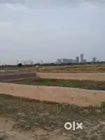 150 गज का कॉर्नर प्लॉट FNG हाइवे के पास