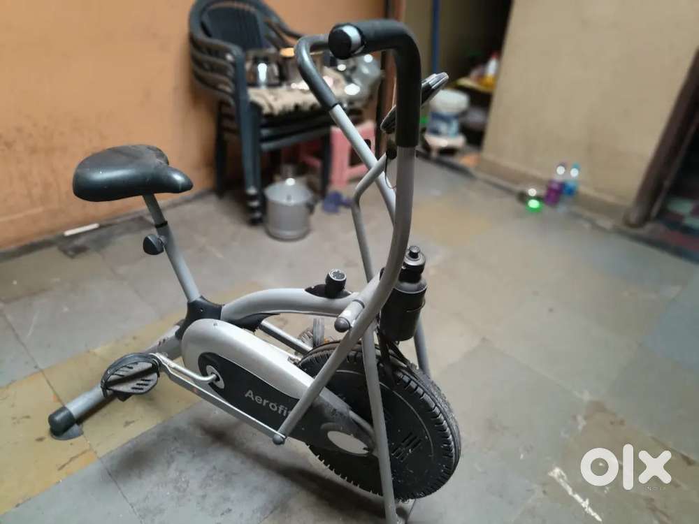 AEROFIT EXERCISE CYCLE
