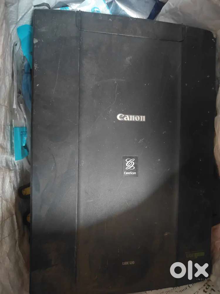 Desktop & CANON LIDE 120 SCANNER
