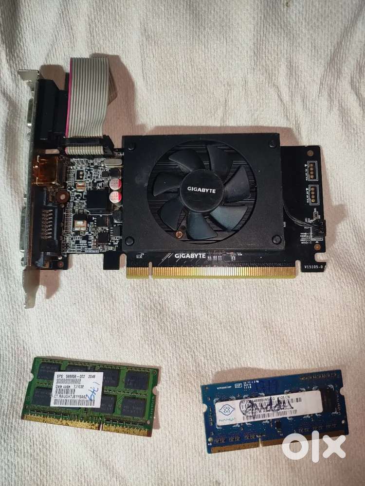 GIGABYTE GRAPHIC CARD AND 2+2 GB RAM