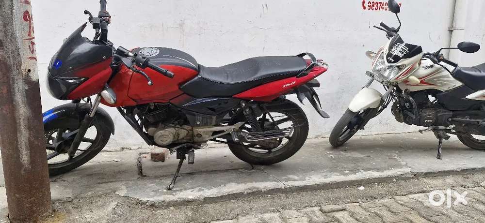 Bajaj Pulsar 150cc (Red & Black) – Good Condition – Urgent Sale