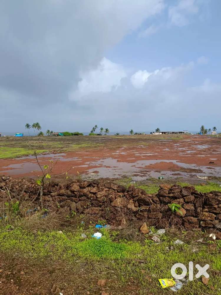 Field touch plot for sale Saipem