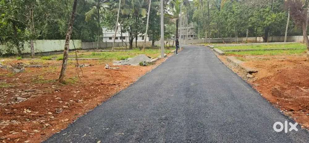 55 Cents Plot for Sale at Palakkal, Thrissur