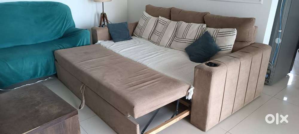 Selling sofa cum bed