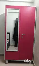 Cup board ( pink )