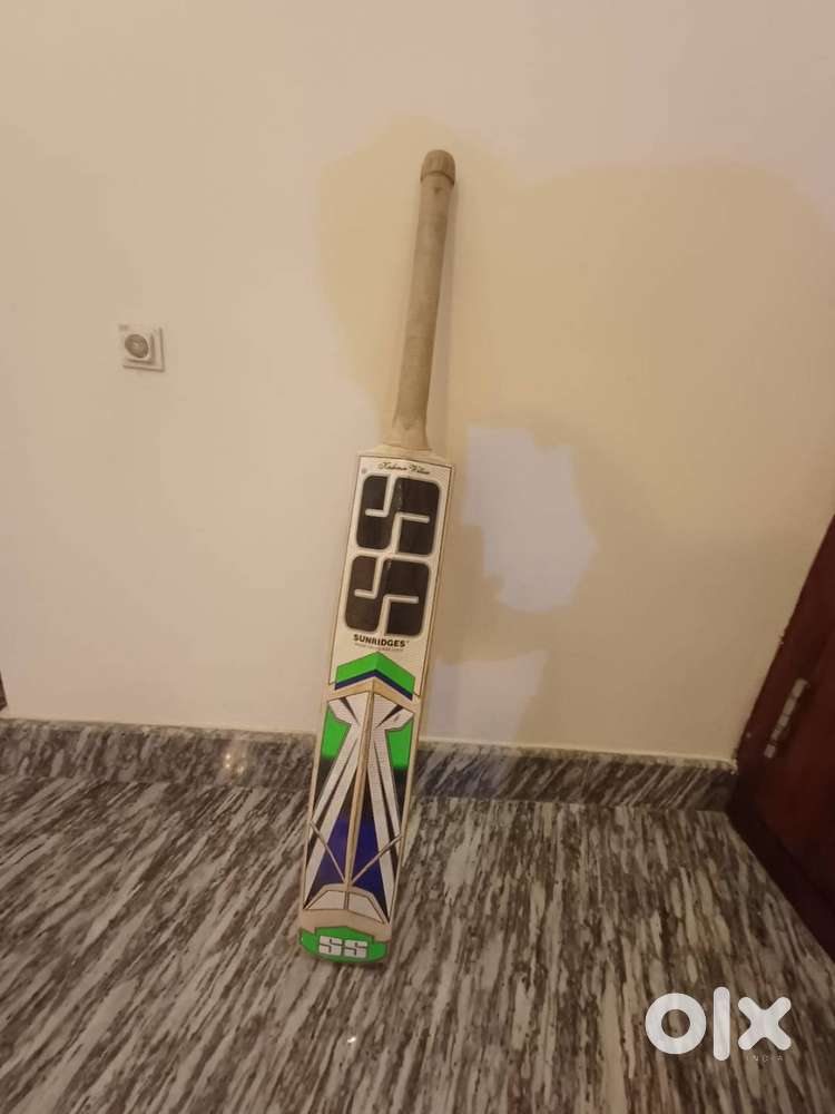 Cricket bat , model-SS MATER100, 2 years since purchased