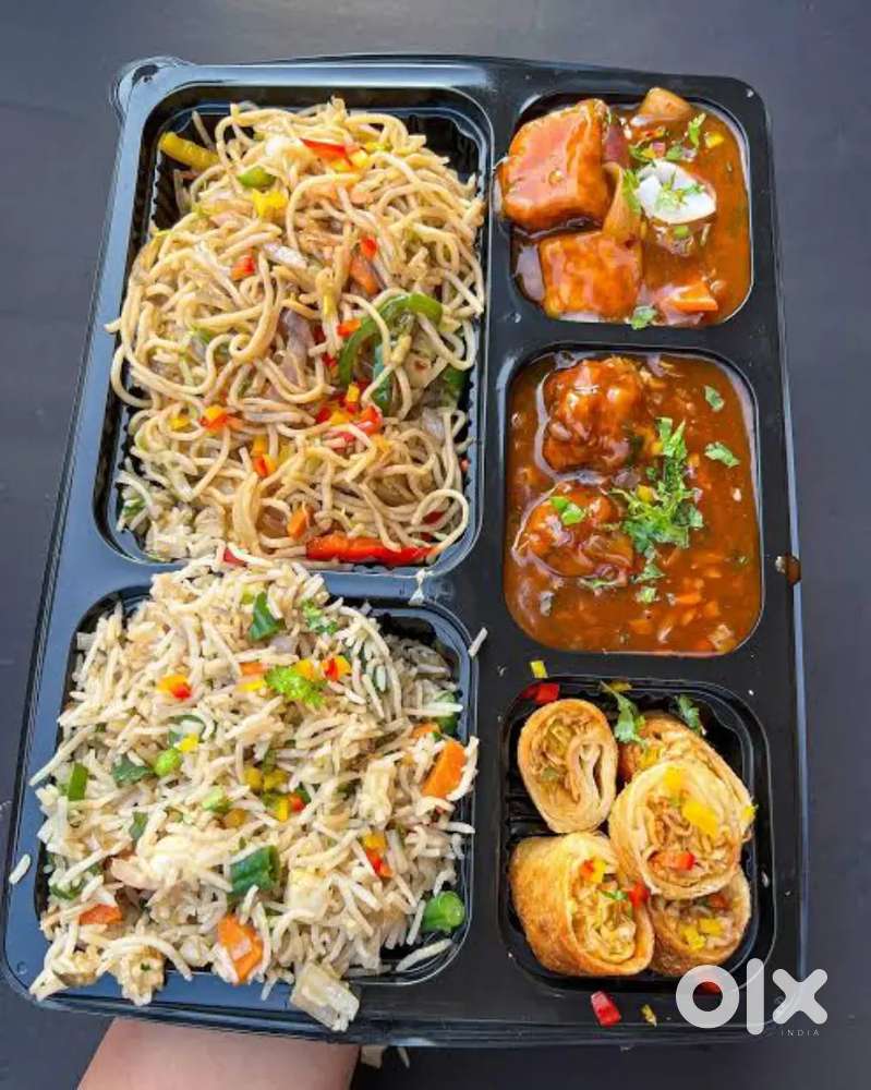 Chinese Cook chaiye aur helper noodles manchuria aur momos