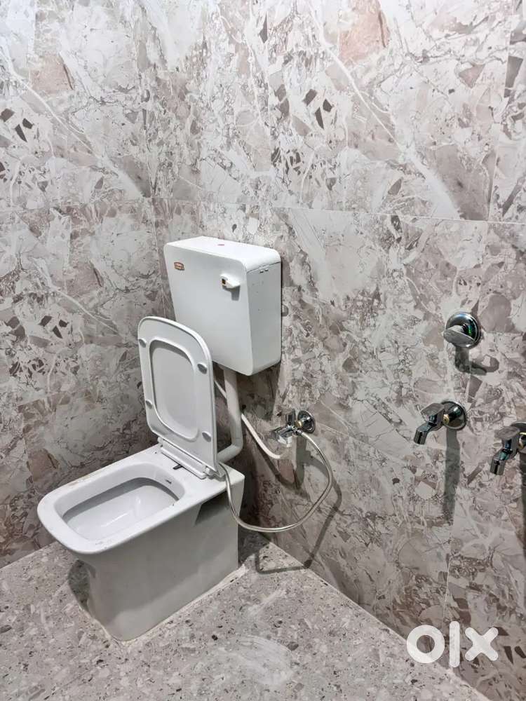 New house from 2 bedroom and attached let bathroom and bed aalmari