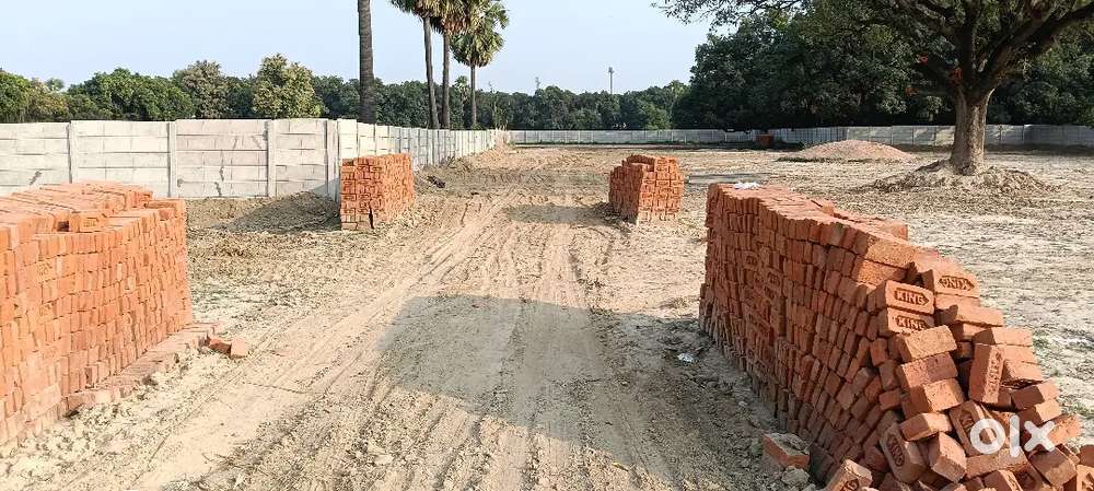 Plot near Scooter india chauraha kanpur road Lucknow
