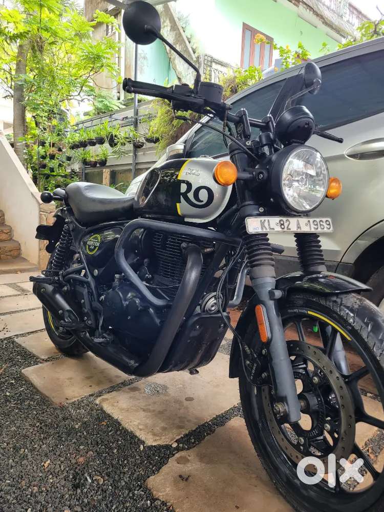 Royal Enfield Hunter 350 – Top-End Model (Dual ABS) – Well-Maintained