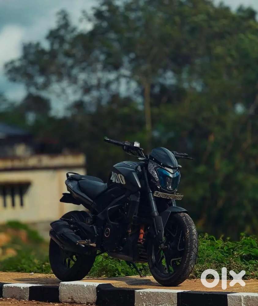 Dominar 400