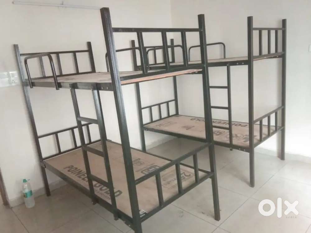 Bunker beds(new)
