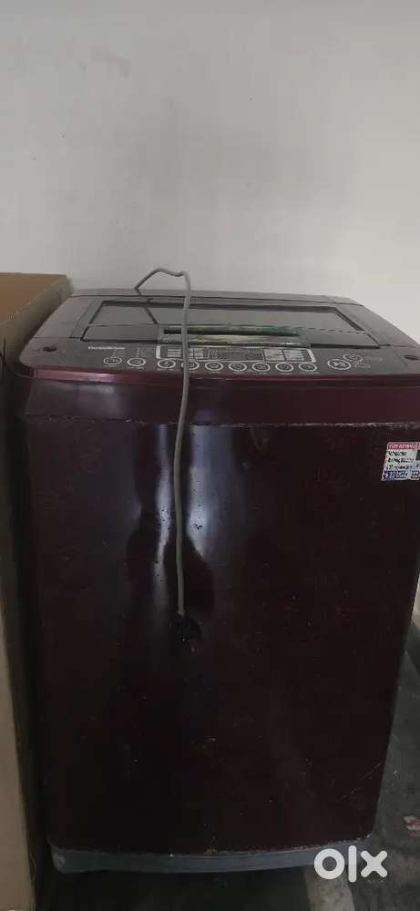 LG TurboDrum 6.5 kg topload washing machine