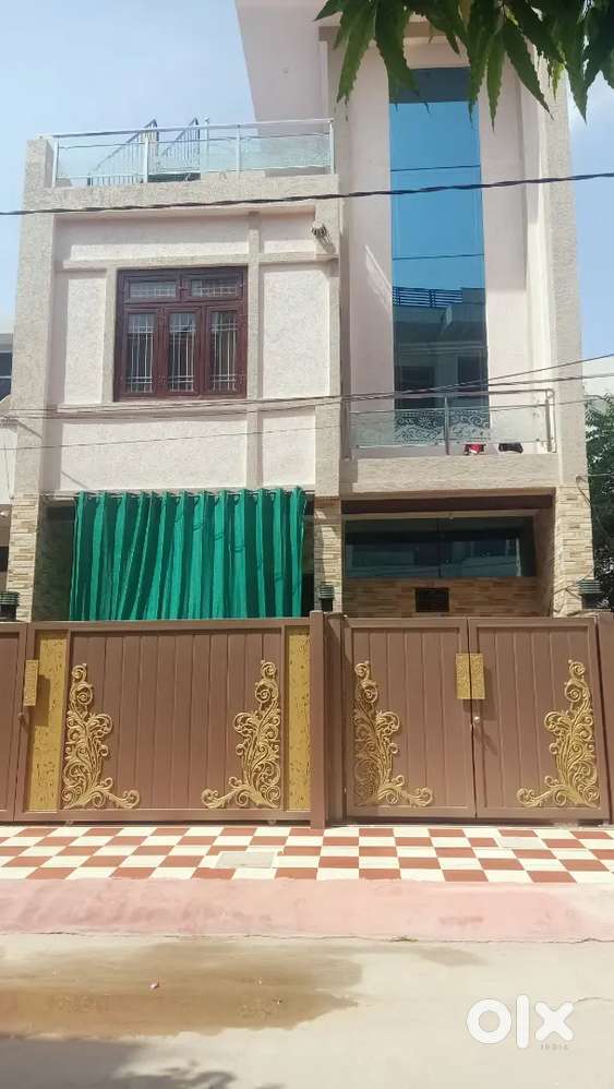 House ground floor on rent