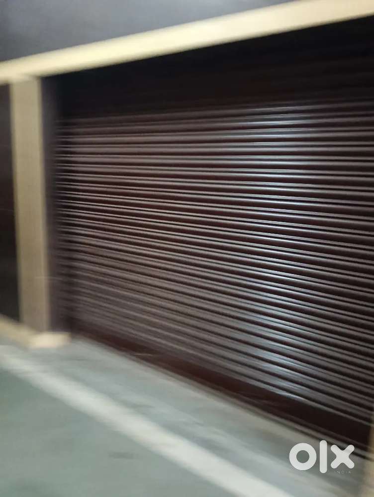 300 sq.ft for company showroom, outlet etc on GS road.
