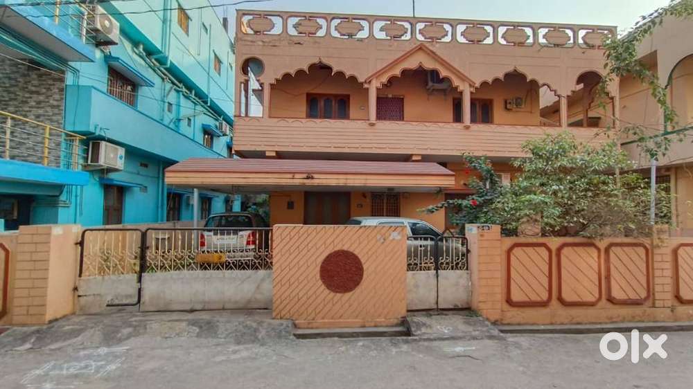 Independent 2 BHK House (Ground + First Floor) with 2 Car Parking.