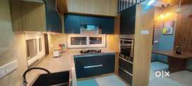 Fully furnished indepndnd villa for urgent sale in Thykoodam bund road