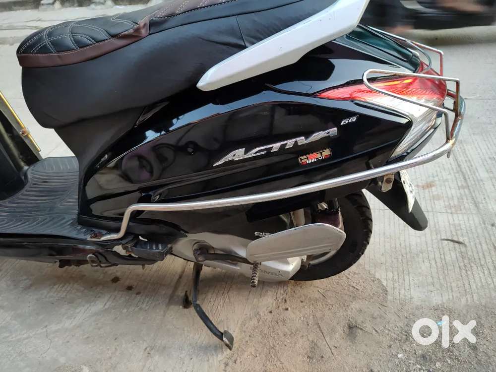 Honda Activa 6g black color good condition smooth run