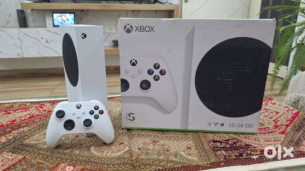 Xbox Series S 256gb With Box, Excellent condition(slightly negotiable)