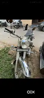 Old model royal enfield