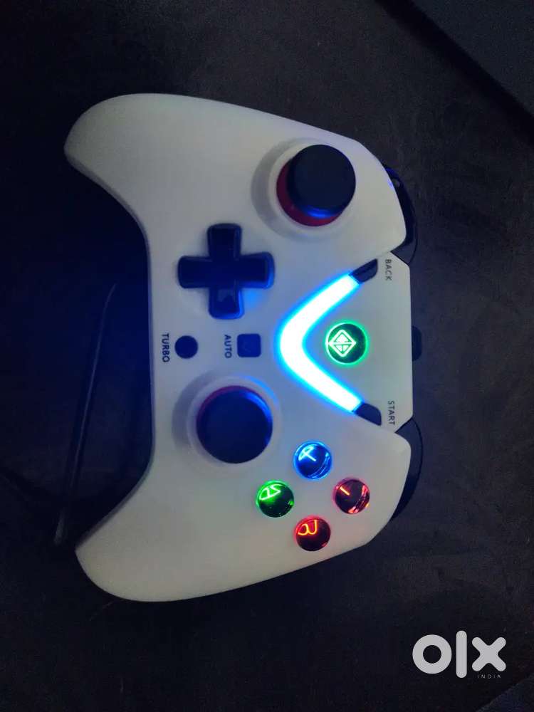 Cosmic ares wired controller, all switch working, Clean.