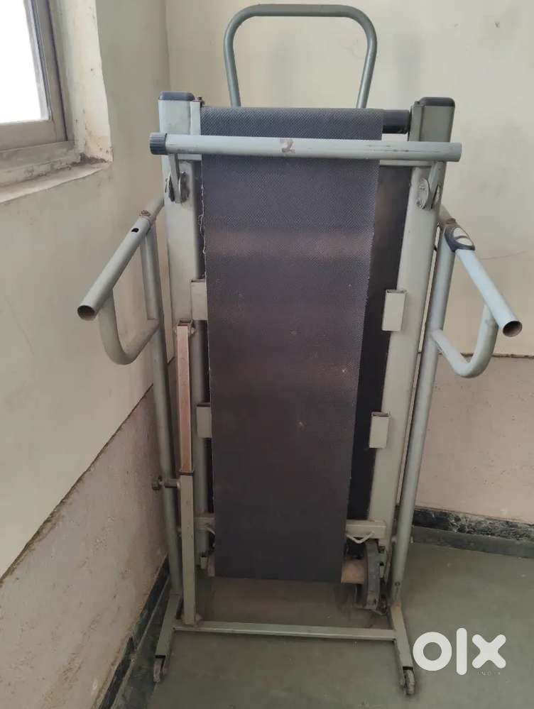 Trade mil used for gym and fitness