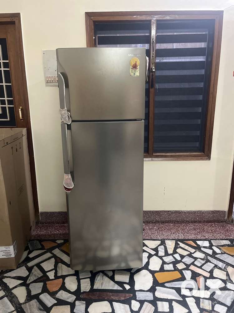Samsung 2 door 303L