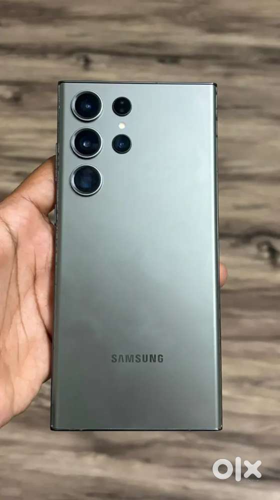 Samsung S23 Ultra [Green colour] 8gb Ram 256gb storage
