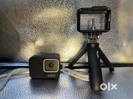 GoPro Hero 7 action camera (White) with accessories without Box