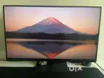 Samsung 27 INCH QHD Monitor Gaming (new 1 week old)