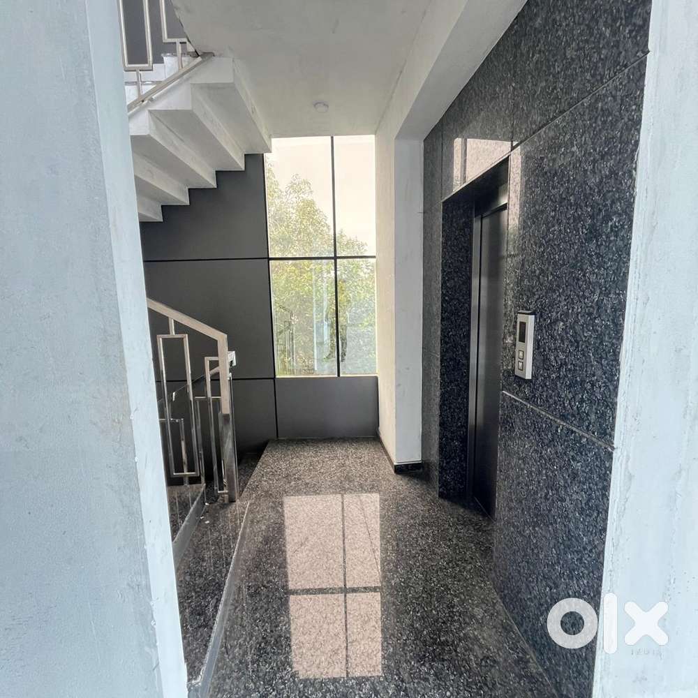 Commercial 1st floor space on rent near technopark, Trivandrum