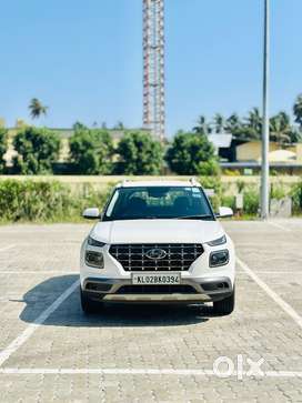 Hyundai Venue SX Plus Turbo DCT, 2020, Petrol