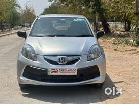 Honda Brio E MT, 2012, Petrol