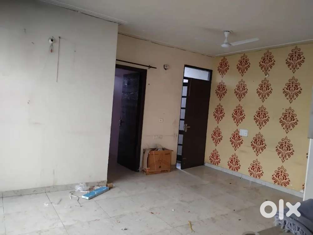 2 bhk flats semi furnished fan chimani arrow with Roof right