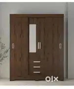 Sliding door wardrobe, 5.5 feet