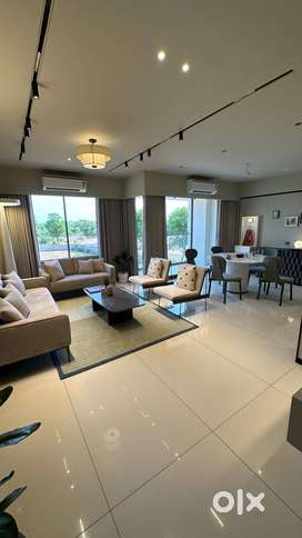 Ultra luxurious 3 BHK Flat For Sale