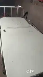 Bed For adjustable for patient