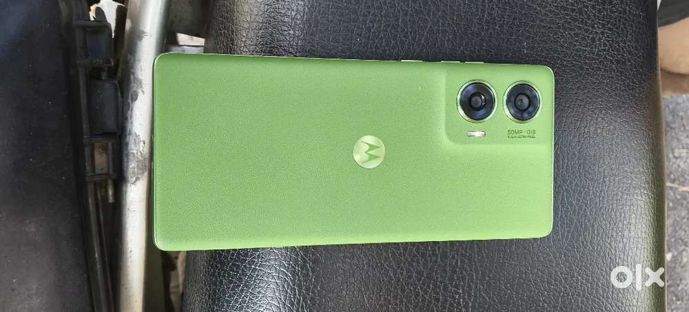 Motorola eage 50 fusion selling
