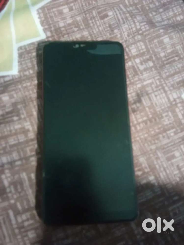 Oppo f7 In working condition with charger