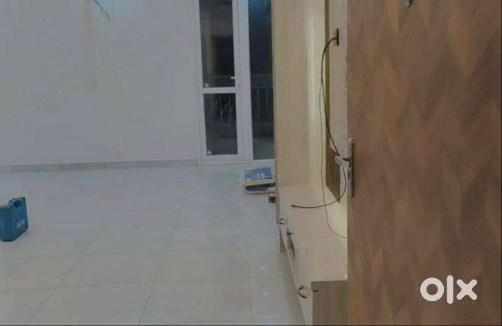 3 bhk flat semi furnished for rent in pundag