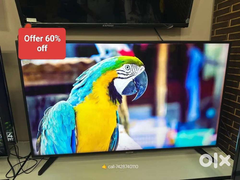 New 43inch 4k smart LED TV @frameless crystal colour android apps DM