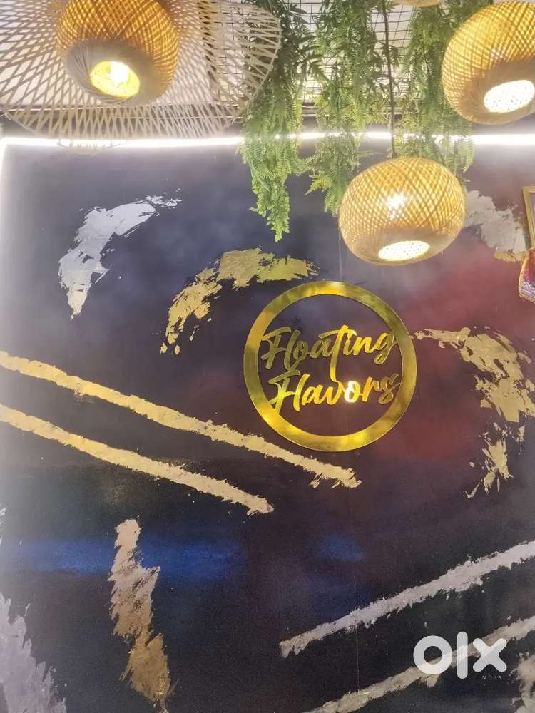 Service staff in my cafe