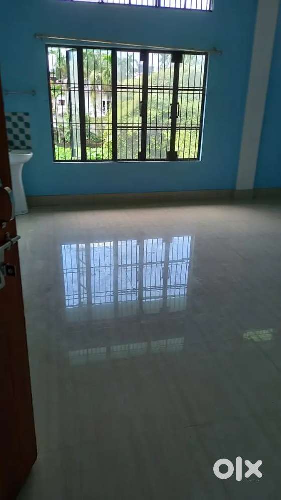 1 BHK with parking facility