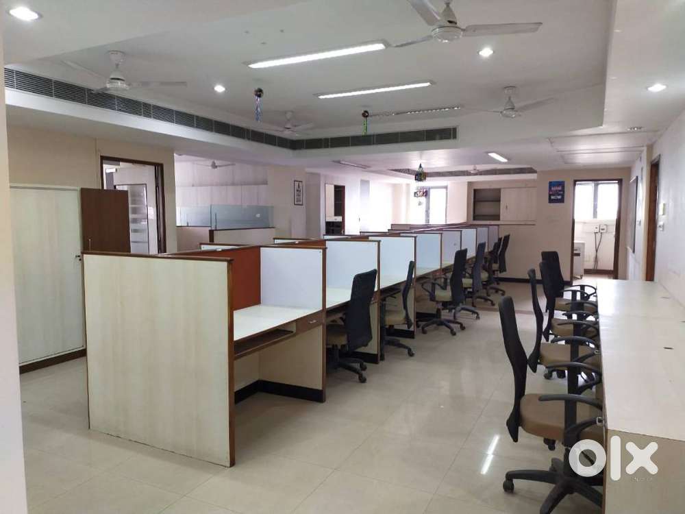 1200Sqft 20 - 25 Work station in Singanallur