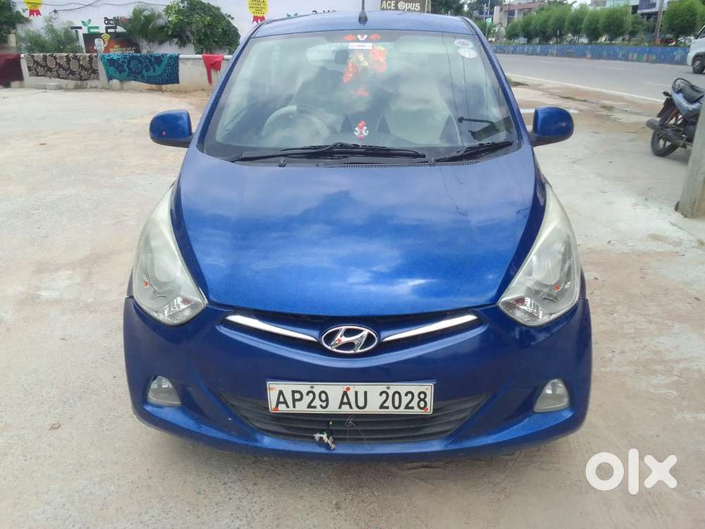 Hyundai EON Sportz, 2012, Petrol