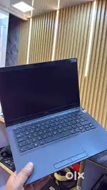 Like Brand New Dell Laptop 8gb Ram 320 gb ssd , 8th  gen, i5 laptop