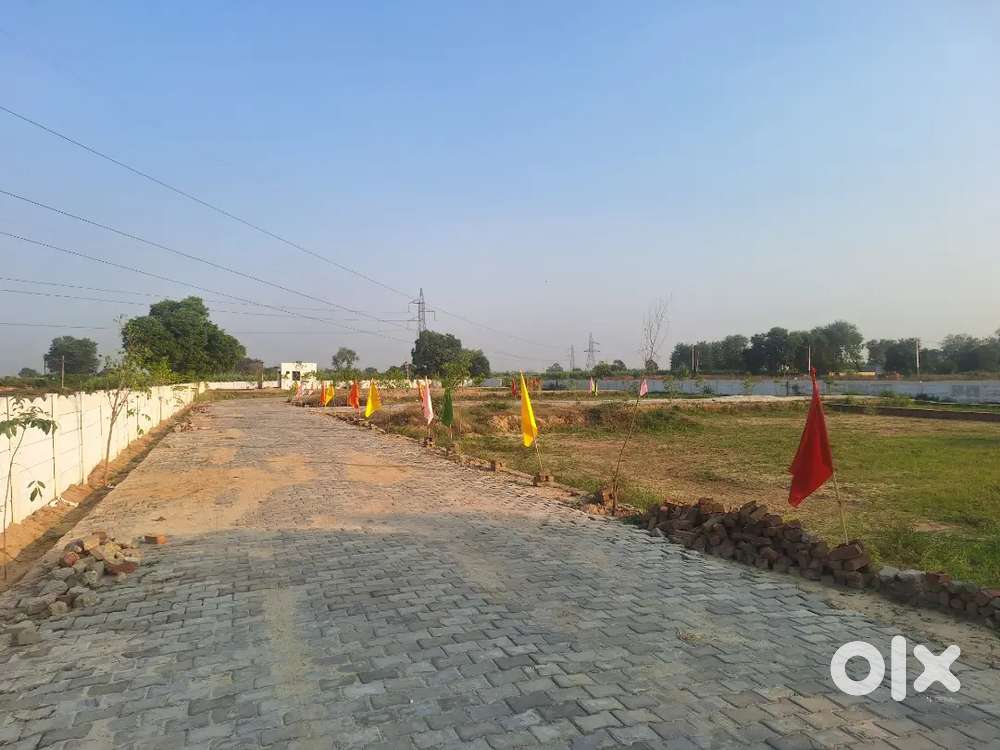 Plot for urgent sale near mawana haiway new ploting